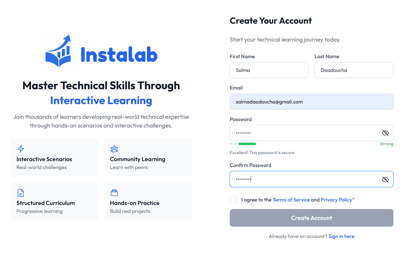 Instalab interactive IT learning platform interface